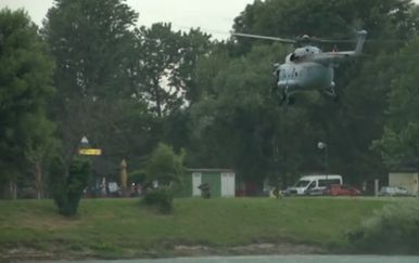 Helikopter na Jarunu (Foto: Dnevnik.hr)