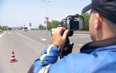 U patroli s prometnom policijom (Foto: Dnevnik.hr) - 1