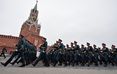Vojni mimohod u Rusiji (Foto: AFP)