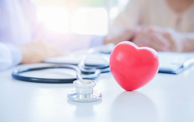 Srce i stetoskop