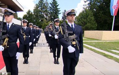 Zoran Milanović na obljetnici ustrojavanja Počasno-zaštitne bojne