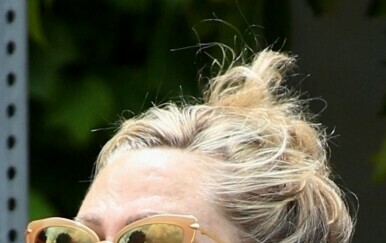 Melanie Griffith - 3