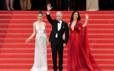 Catherine Zeta-Jones, Michael Douglas i kći Carys Zeta Douglas - 5