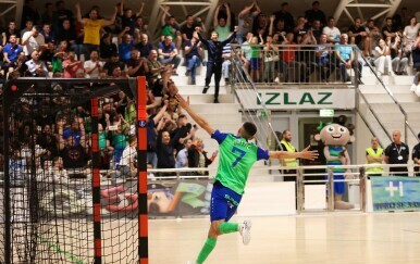 Olmissum - Futsal Dinamo