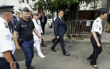 Emmanuel Macron stigao u Novu Kaledoniju