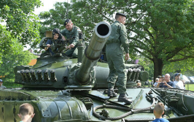 Izložba Hrvatske vojske, ilustracija