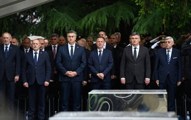Zoran Milanović i Andrej Plenković na 30. godišnjici Bljeska