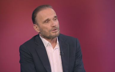 Dok Tomašević tvrdi da je uhvatio Nobila u priznanju koji mu je interes u Zagrebu, Nobilo kaže da se samo šalio