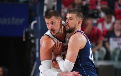 Nikola Jokić i Ivica Zubac