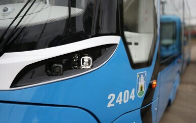 Četvrti novi tramvaj u Zagrebu pušten u promet na liniji broj 3