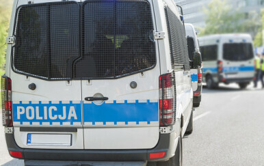 Student sjekirom ubio zaposlenicu sveučilišta u Varšavi