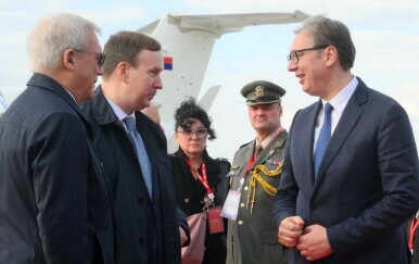 Srpskog predsjednika Aleksandra Vučića u Moski dočekao zamjenik ministra