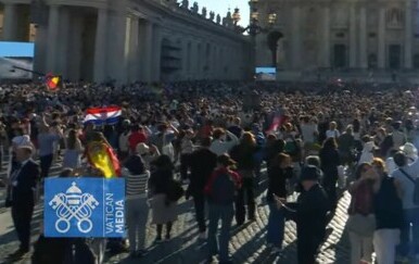 Izabran je novi papa, u Vatikanu su slavili i Hrvati