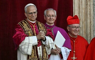Papa Lav XIV.