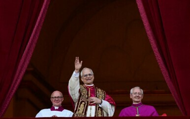 Papa Lav XIV.