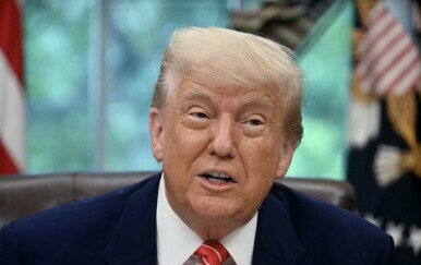 Trump čestitao i kazao da se raduje susretu s prvim američkim papom