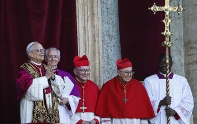 Kardinal Puljić: Novi papa osoba je širokih pogleda, poduprli ga Franjini kardinali