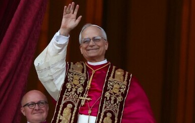Papa Lav XIV.