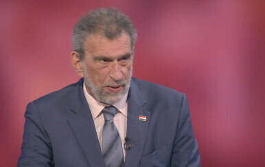 Radovan Fuchs, Ministar znanosti i obrazovanja