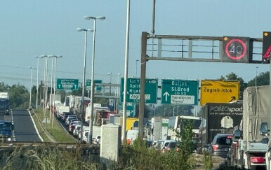 Prometna nesreća na A3: Sudarilo se više vozila