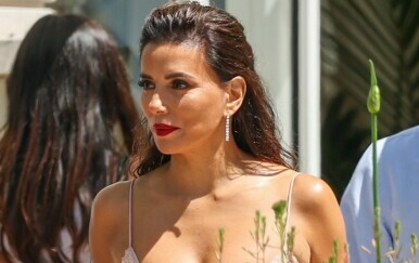 Eva Longoria - 3