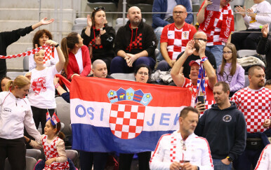 Navijači na Davis Cupu u Osijeku