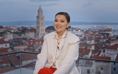 Nina Badrić - 3