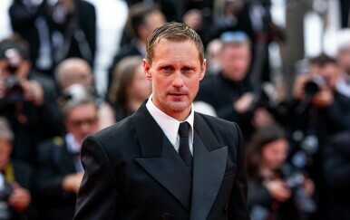 Alexander Skarsgard - 1