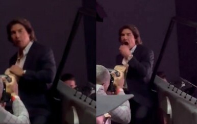 Glumac Tom Cruise kako jede kokice na premjeri filma