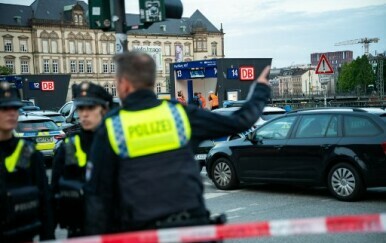 Napad u Hamburgu: Prolaznici zaustavili Njemicu koja je nožem ozlijedila 18 ljudi