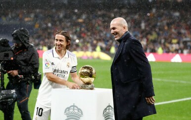 Luka Modrić i Zinedine Zidane