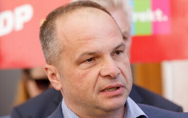 Siniša Hajdaš Dončić