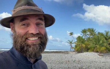 Svjetski putnik Thor Pedersen pri posjetu Tuvalu