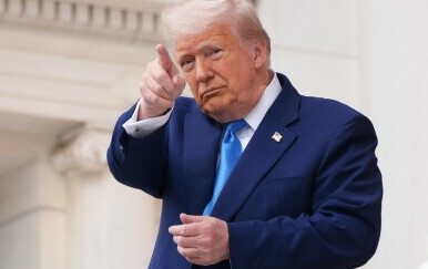 Trump komentirao uvođenje carina EU: Proglasio pobjedu