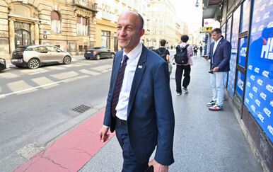 Tko je Ernest Petry koji se našao u drami na Pagu? Ima sedam nekretnina, a ovako izgleda njegova supruga
