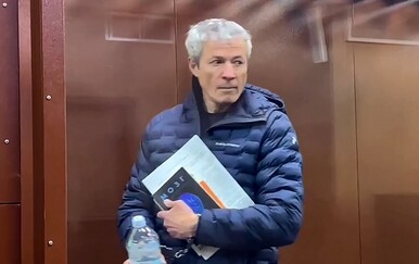 Ruski sud zamrznuo imovinu milijardera Moškoviča, osnivača Rusagra