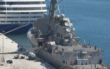 Američki ratni brod u Dubrovniku, gradonačelnik: "Dok su oni u miru i mi smo"