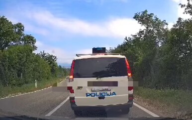 Snimka iz Hrvatske nasmijala gledatelje: "Instant karma, popravio mi je dan!"