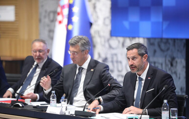 Plenković pozvao turistički sektor na razumno formiranje cijena: "To je ključno za uspjeh sezone"