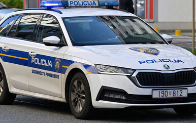 Policija poslala upozorenje zbog uklanjanja bombi kod pulskog lukobrana