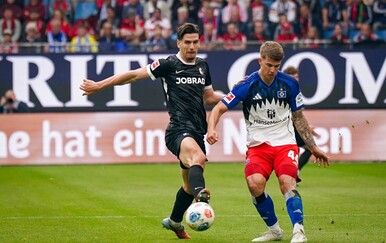 Hrvatski show u Bundesligi: Matanović dva puta tresao mrežu, a snažno pogodio i Vušković