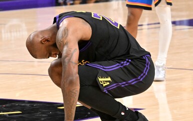 LeBron ne zna ostaje li u Lakersima nakon što su pometeni: ‘’Podbacili smo’’