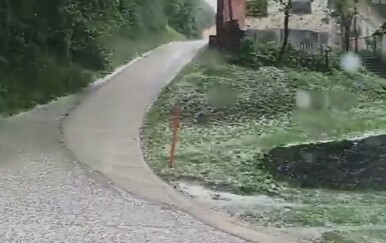 VIDEO Tuča pogodila Samobor