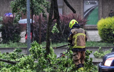 Jedna osoba ozlijeđena u nevremenu u Zagrebu