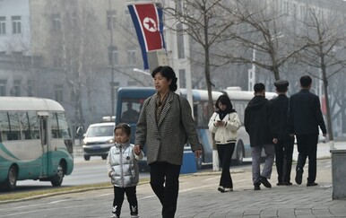 Porast automobila u SJevernoj Koreji, u Pjongjangu teško je pronaći parking