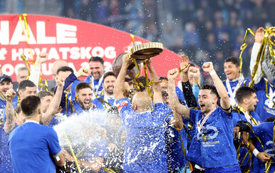 Dinamo objavom u sitnim noćnim satima razveselio navijače: Evo što su napisali