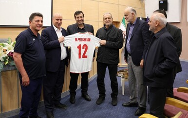 Iran predstavio dres za Svjetsko prvenstvo: Jedan detalj privukao veliku pažnju