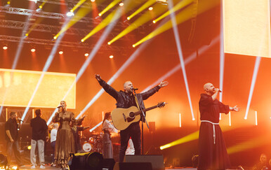 Tisuće podignutih ruku prema nebu na “Progledaj srcem” u Areni Zagreb