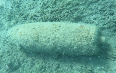 Akcija na Korčuli: U ponedjeljak se premješta i uništava zrakoplovna bomba iz Drugog svjetskog rata pronađena u moru