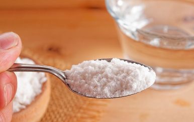 Soda bikarbona i hipertenzija: Zašto osobe s visokim tlakom trebaju biti posebno oprezne?